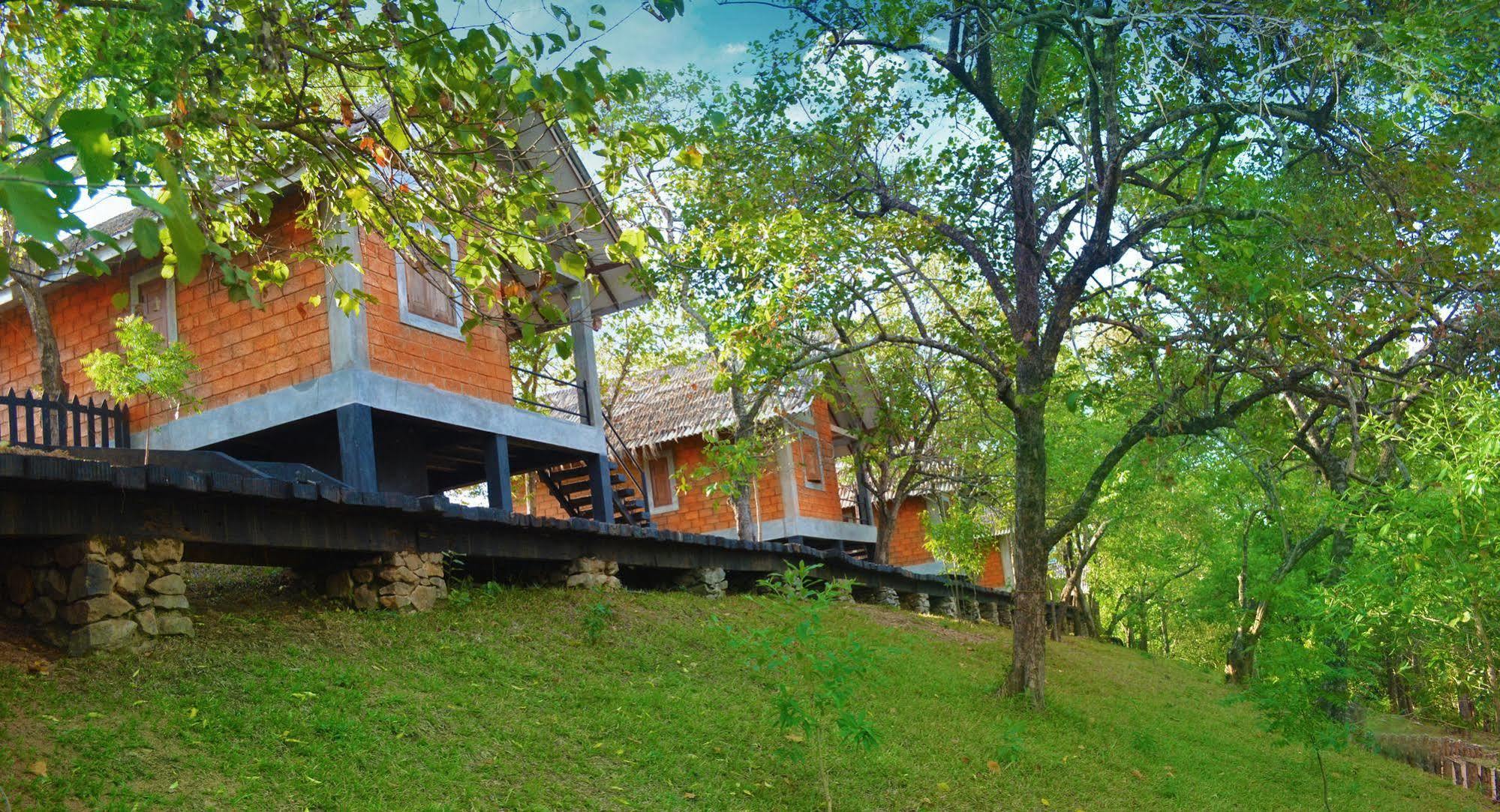 Elephant Stables Dambulla Exterior photo